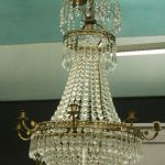 819 2044 CHANDELIER